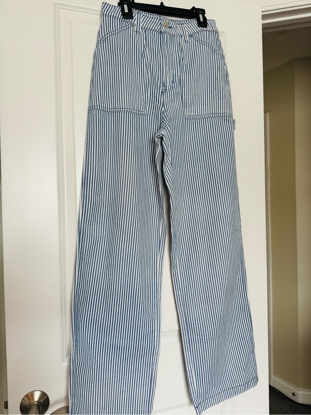 H&M Blue and White Striped Pants